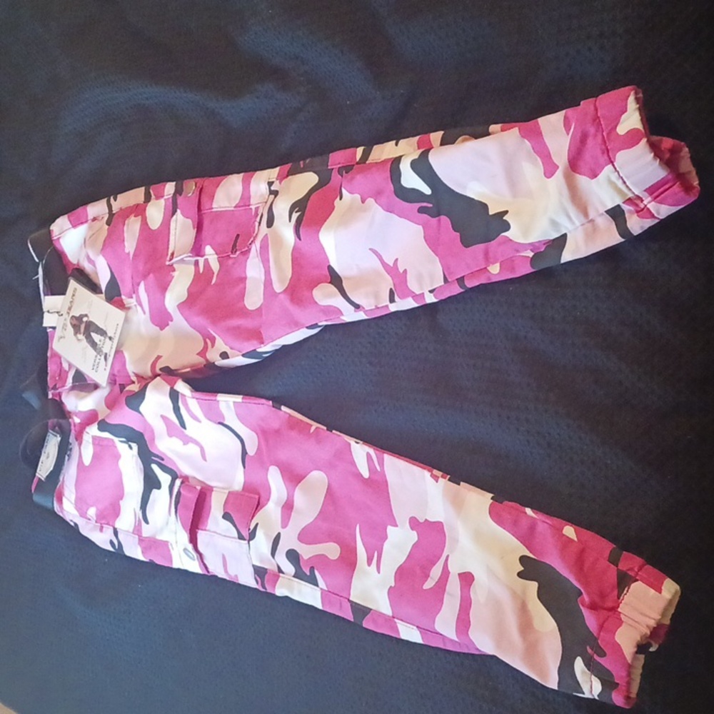 Camo cargo pants
